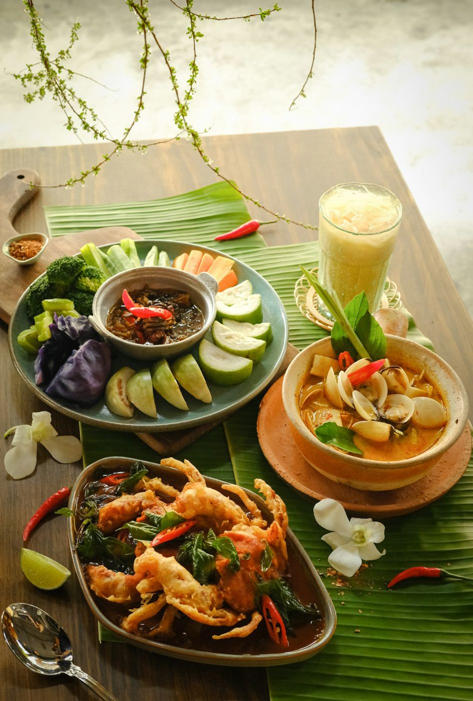 ชุดอาหารไทยบนใบตอง